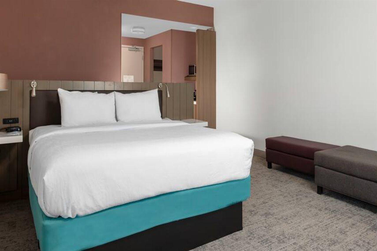 Hilton Garden Inn Chandler Downtown Dış mekan fotoğraf