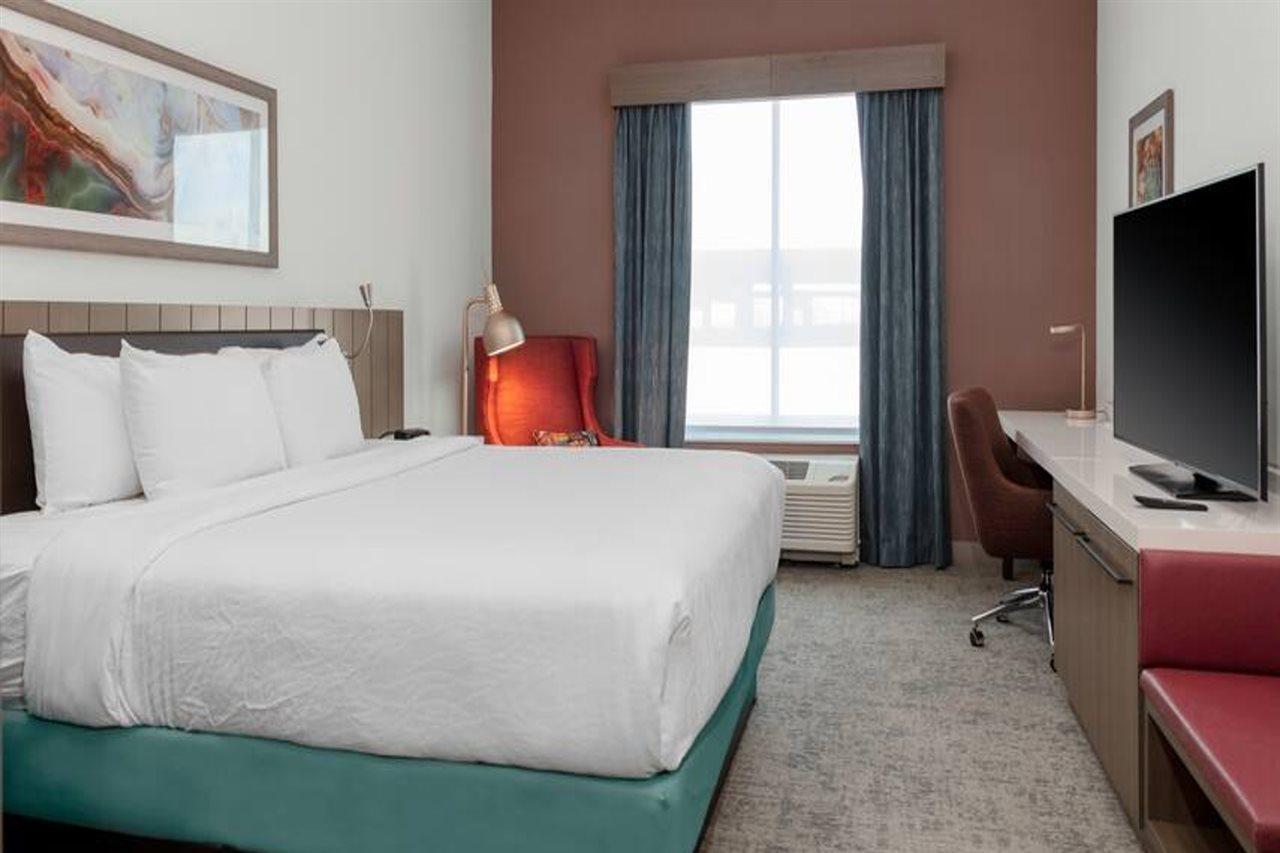 Hilton Garden Inn Chandler Downtown Dış mekan fotoğraf