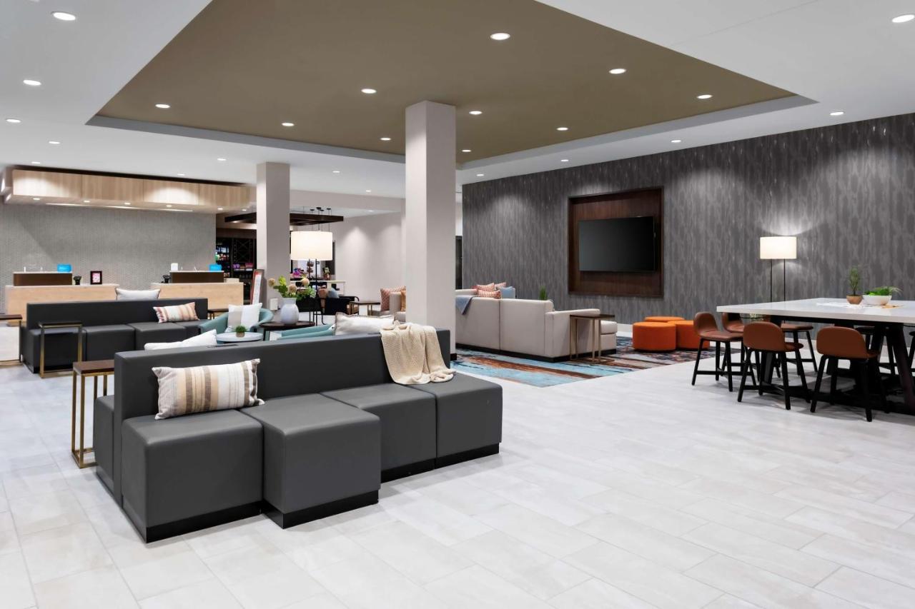 Hilton Garden Inn Chandler Downtown Dış mekan fotoğraf